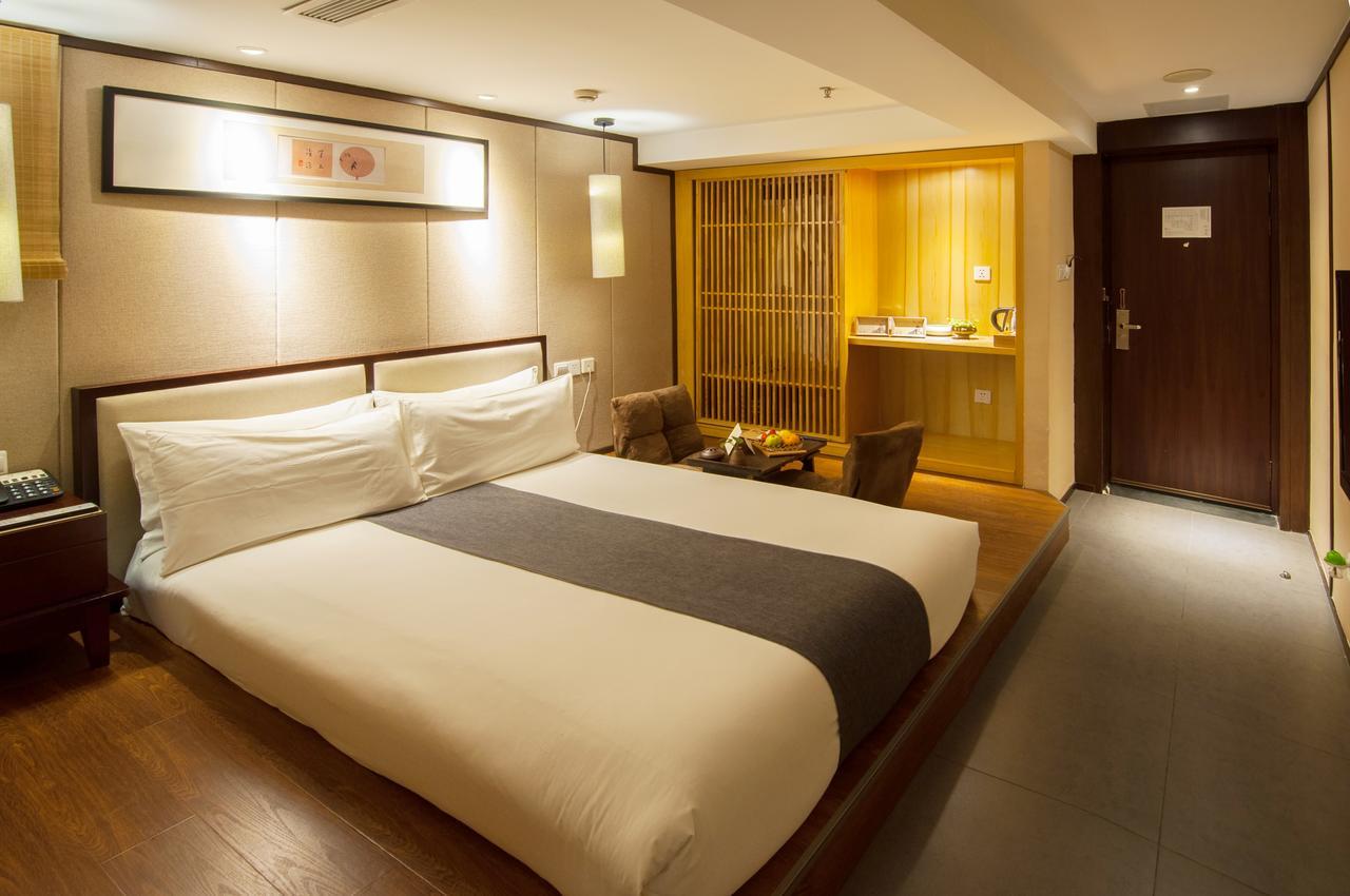 The Hotel Zen Urban Resort Чънду Екстериор снимка