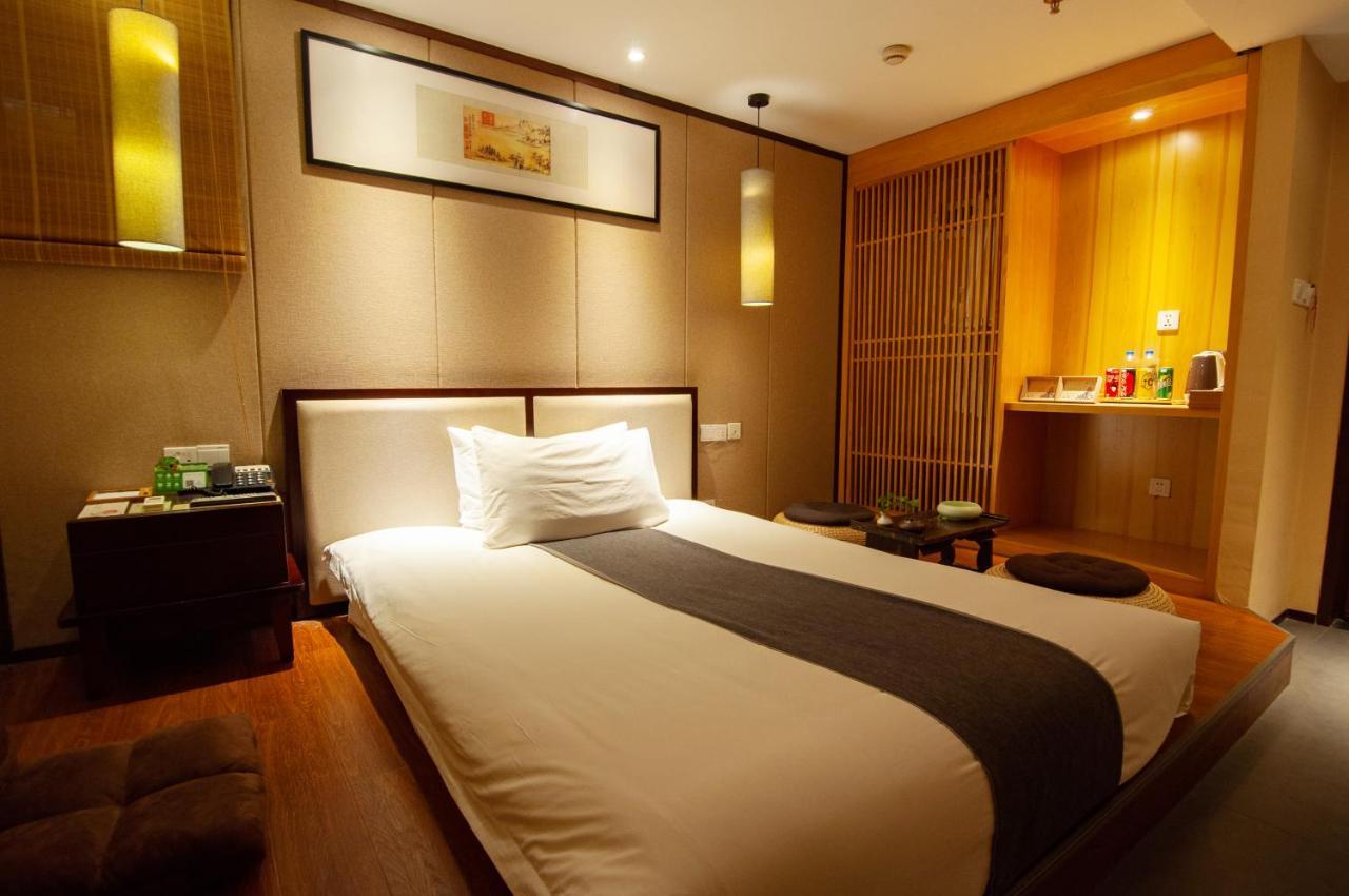 The Hotel Zen Urban Resort Чънду Екстериор снимка