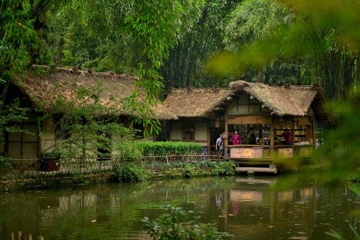 The Hotel Zen Urban Resort Чънду Екстериор снимка